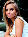 Single Ukraine women Karina from Dnepropetrovsk