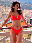 Single Italy women Darina from Milan